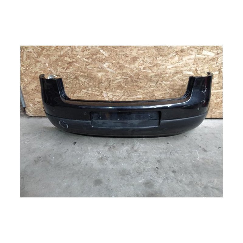 Pare Choc Arriere Volkswagen Golf 5 (1)